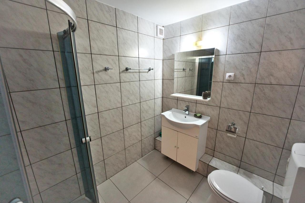 Vila Victoria Râmnicu Vâlcea Εξωτερικό φωτογραφία